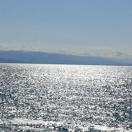Anna Οπατία
